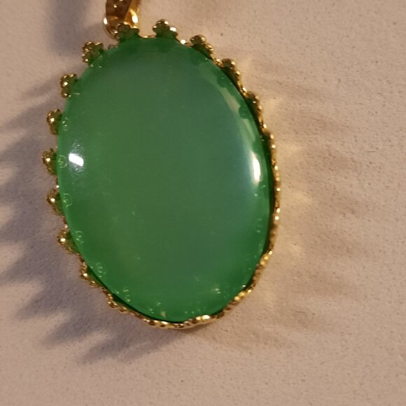 Brand New Gold Plated Handmade Light Green Color Charm Neckless - Picture 2 of 3